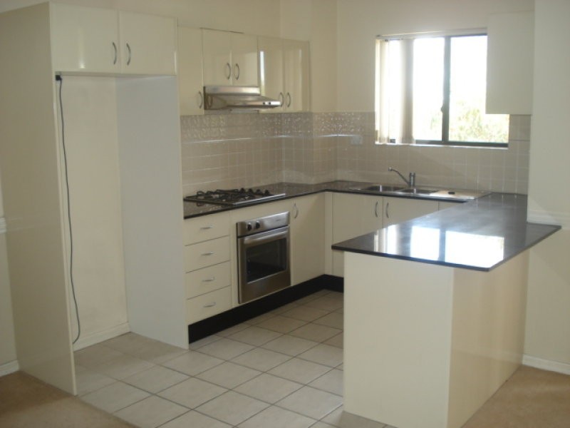 11/11-17 Hevington Road, Auburn NSW 2144