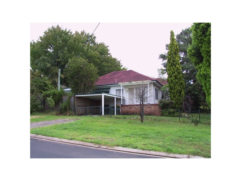 13  Raimonde Rd, Eastwood NSW 2122