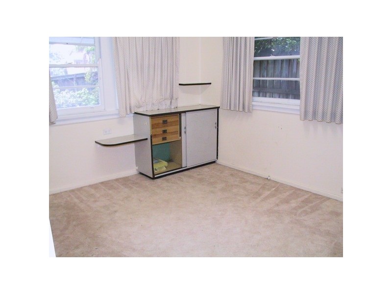 13  Raimonde Rd, Eastwood NSW 2122