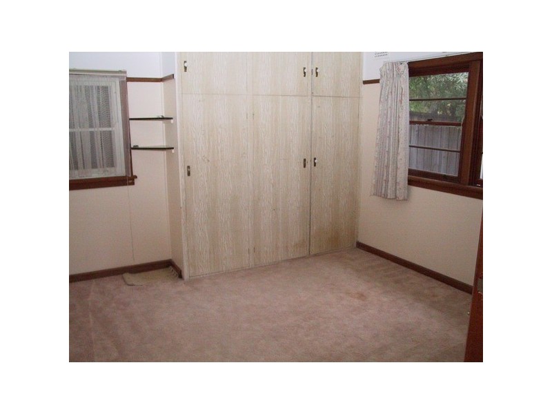 13  Raimonde Rd, Eastwood NSW 2122