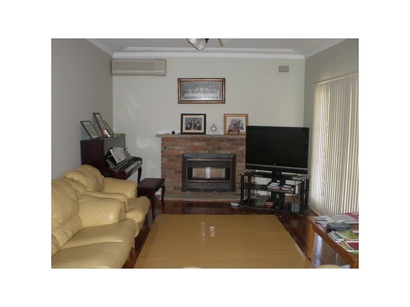 20 Johnston Rd, Eastwood NSW 2122