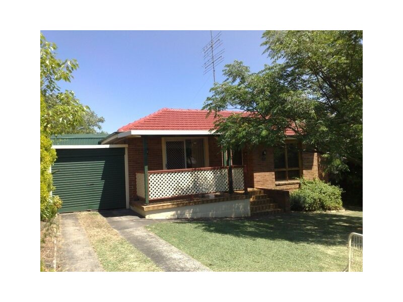 8 Ryan St, Dundas Valley NSW 2117