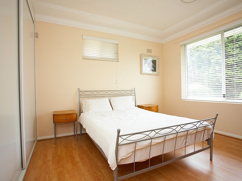 13 Cecil ST, Denistone East NSW 2112