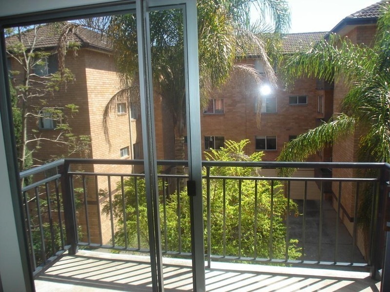 7/16 Maxim Street, West Ryde NSW 2114