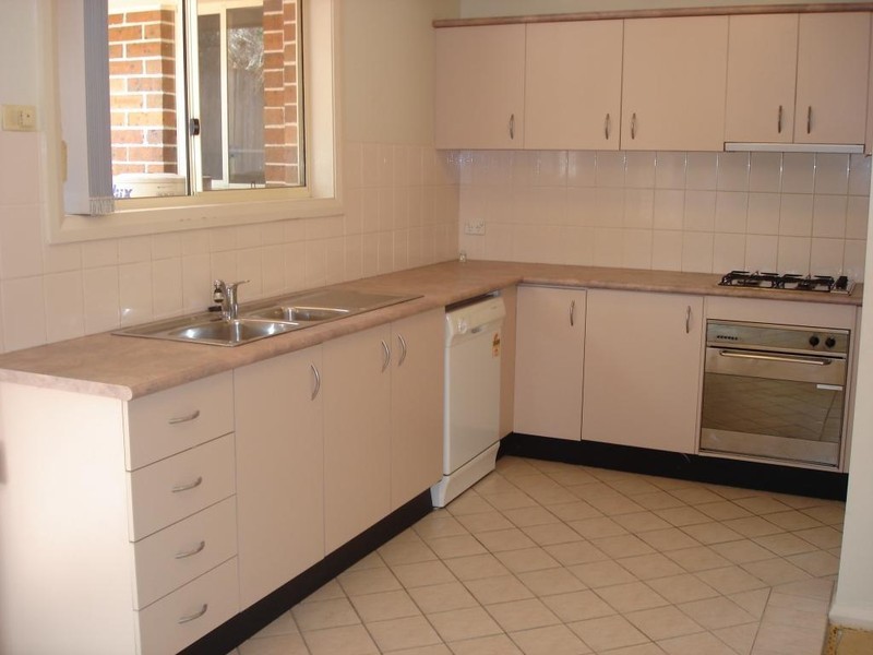 2/35  Winbourne Street, West Ryde NSW 2114