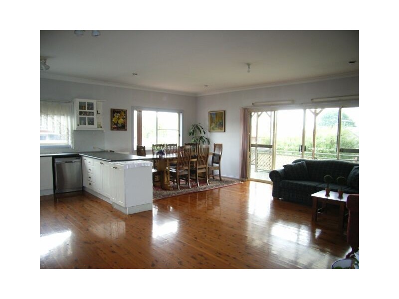 42 Vignes St, Ermington NSW 2115