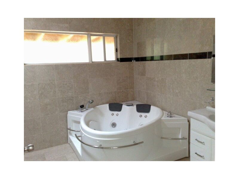 176 Carlingford Rd, Epping NSW 2121