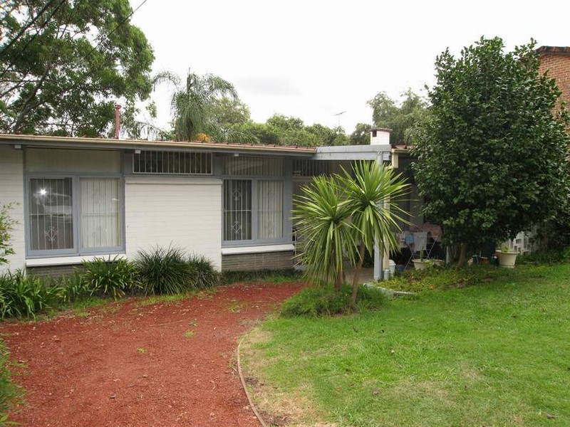 3 Brush Rd (Near Denman St.), Eastwood NSW 2122