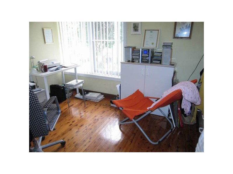 3 Brush Rd (Near Denman St.), Eastwood NSW 2122