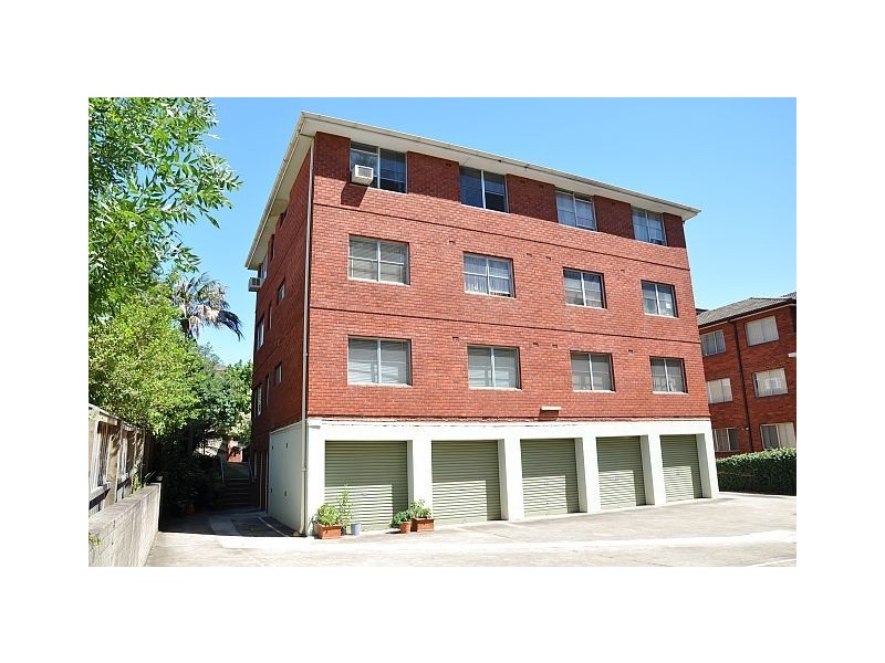 4/12  May St, Eastwood NSW 2122