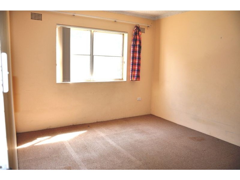 4/12  May St, Eastwood NSW 2122