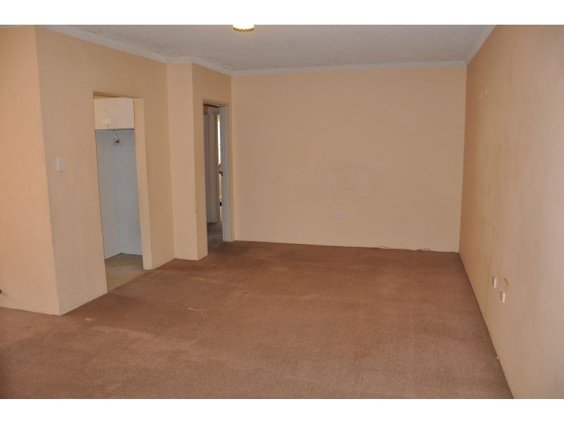 4/12  May St, Eastwood NSW 2122