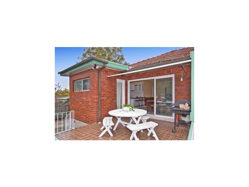 102 Darvall Road, Denistone West NSW 2114