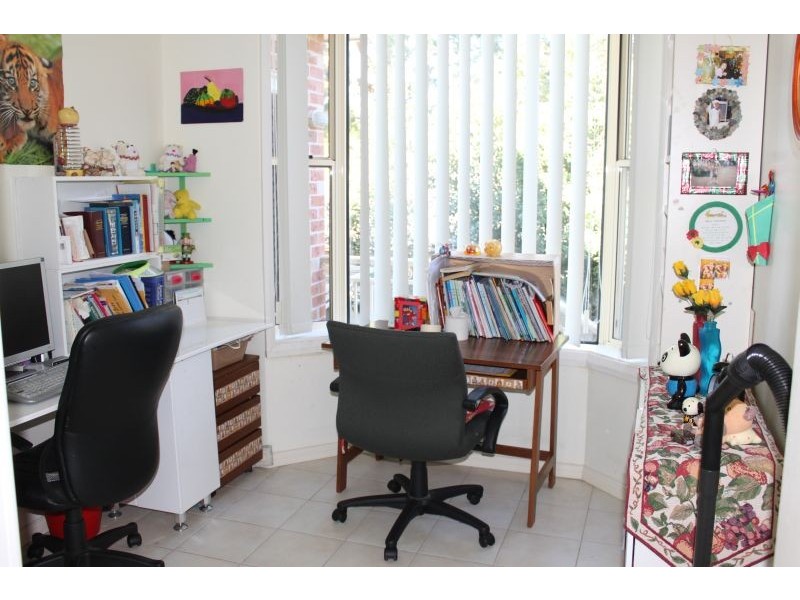 1/34 Ryedale Rd, Denistone NSW 2114