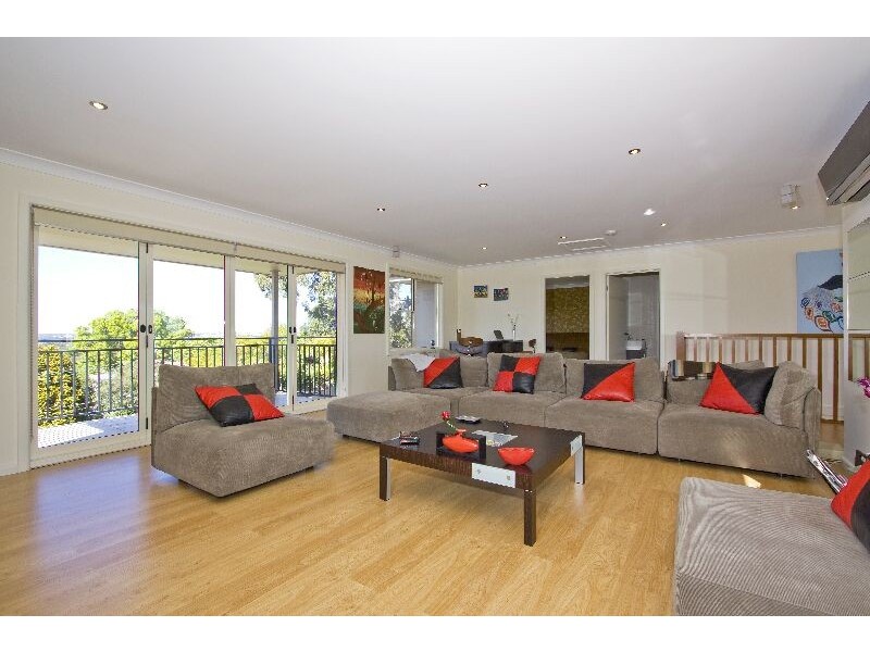 13 Morvan Street, Denistone West NSW 2114