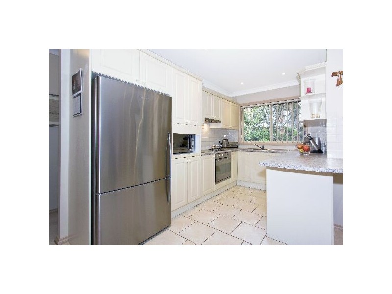 2/74A  Brush Road, Denistone West NSW 2114