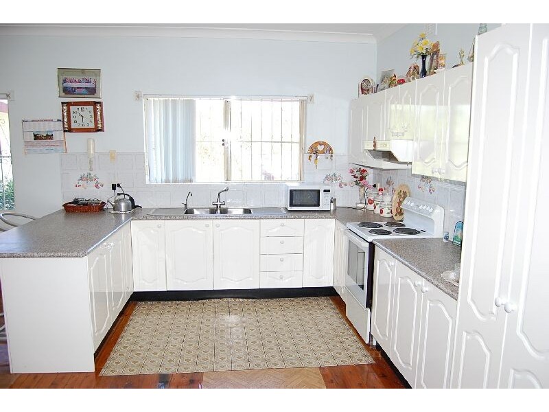 24 Anthony Road, West Ryde NSW 2114