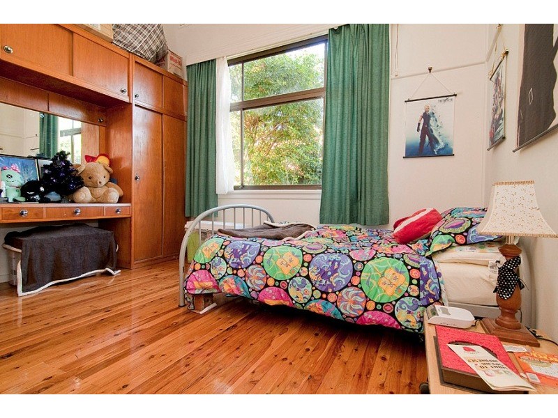 2 Pooley St, Ryde NSW 2112