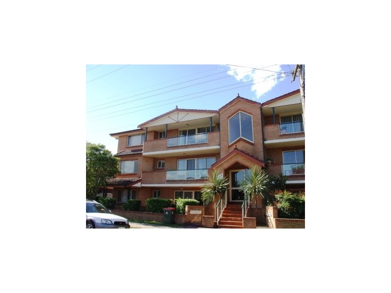 11/33 Wharf Road, Gladesville NSW 2111