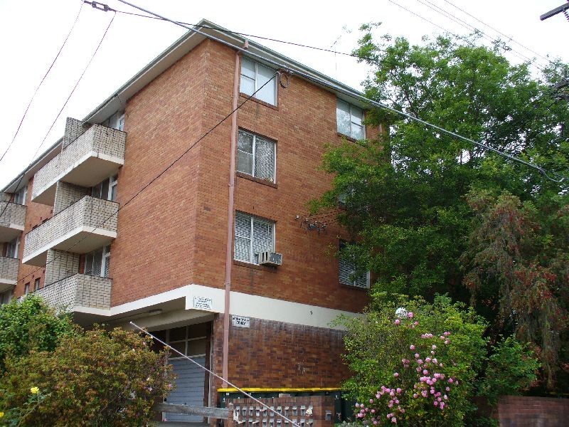 3/5 Western Cresent, Gladesville NSW 2111