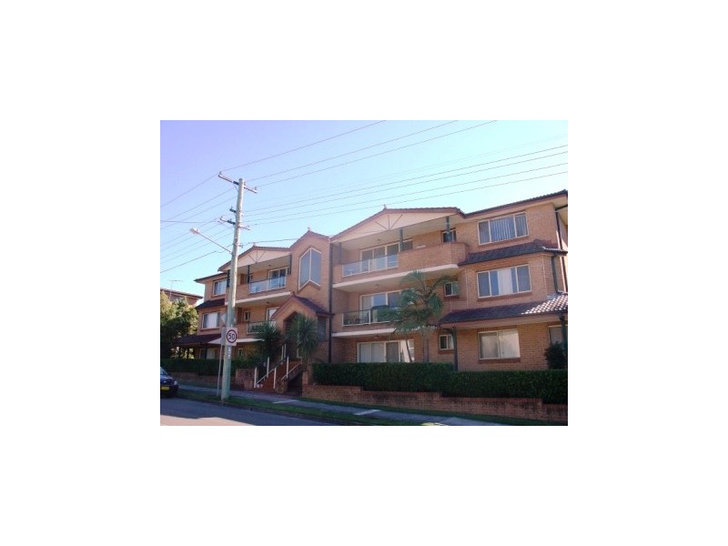 4/33 Wharf Road, Gladesville NSW 2111