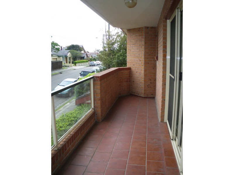 4/33 Wharf Road, Gladesville NSW 2111