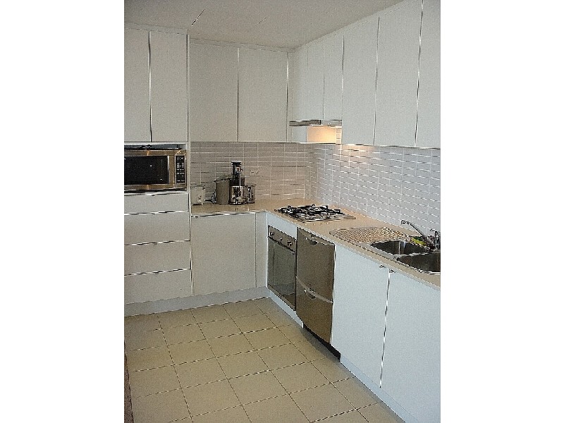 211/10-16 Marquet Street, Rhodes NSW 2138