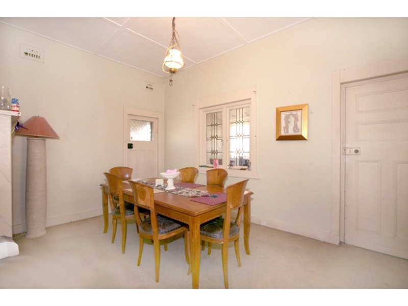 8 Buffalo Road, Gladesville NSW 2111