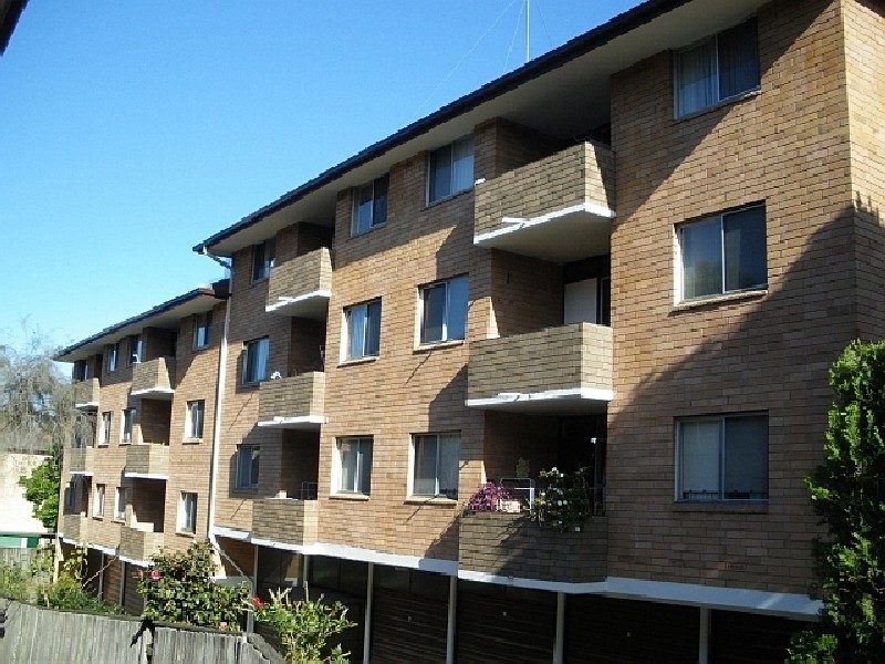 18/36 Wharf Road, Gladesville NSW 2111