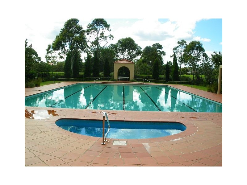 2/28 Mortimer Lewis Drive, Huntleys Cove NSW 2111