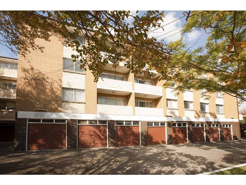 4/2-4 Meriton Street, Gladesville NSW 2111