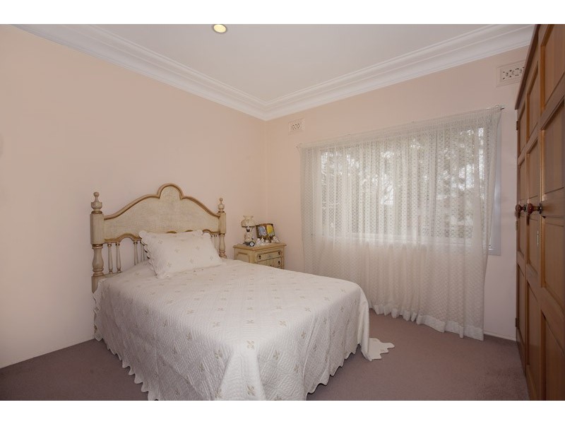 11 Laura Street, Gladesville NSW 2111