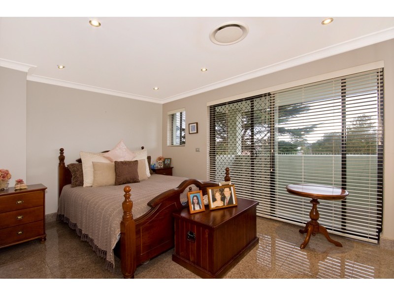 11 Bruce Street, Ryde NSW 2112