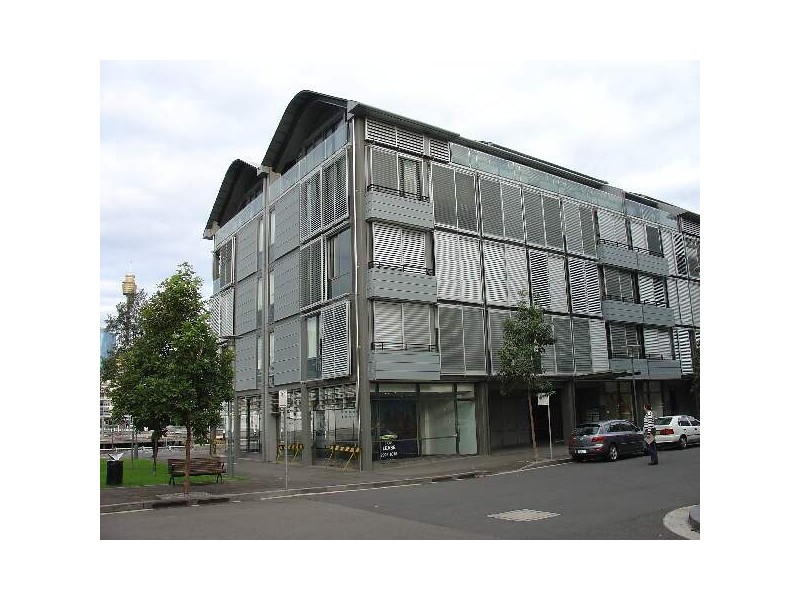 6/8-14 Wharf Crescent  “Saunders Wharf”, Pyrmont NSW 2009