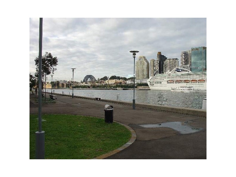 6/8-14 Wharf Crescent  “Saunders Wharf”, Pyrmont NSW 2009