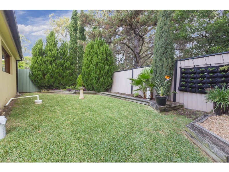 398 Beach Road, Batehaven NSW 2536