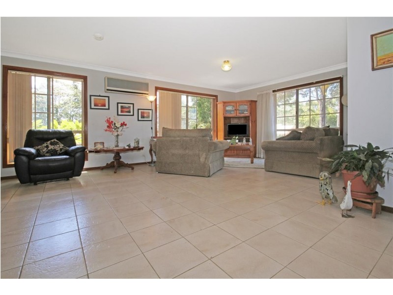 5 Lisa Place, Sunshine Bay NSW 2536