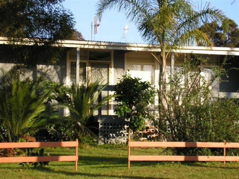 29 Euroka Avenue, Malua Bay NSW 2536