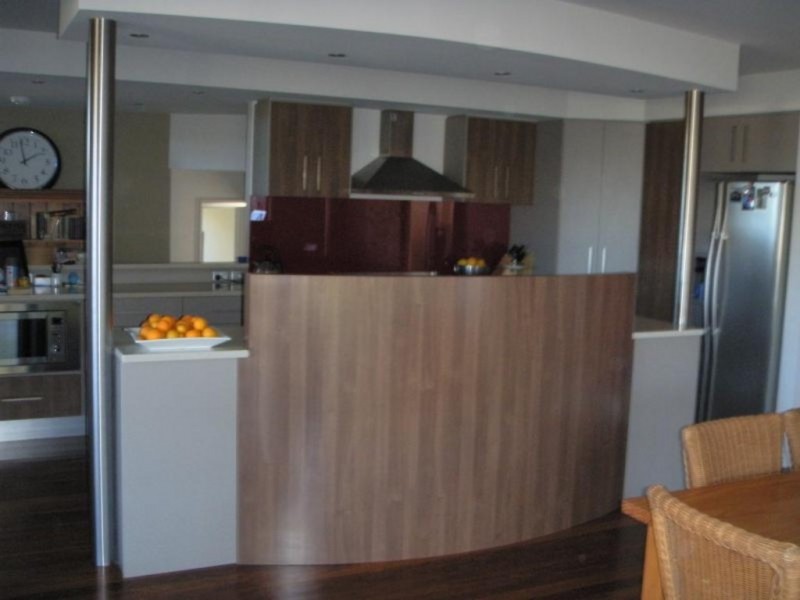 20 Marjorie Crescent, Batehaven NSW 2536