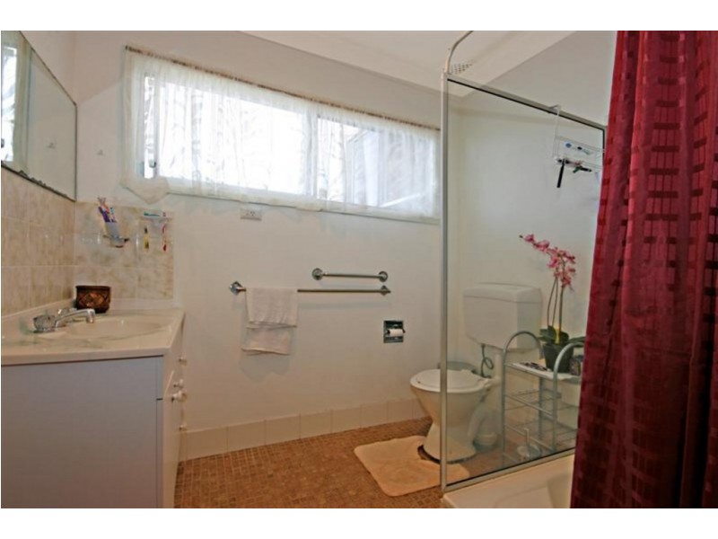 48 Calton Road, Batehaven NSW 2536