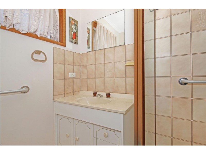 4/23 Dolphin Avenue, Batemans Bay NSW 2536