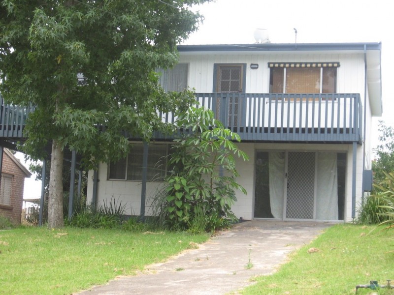 10 Euroka Avenue, Malua Bay NSW 2536