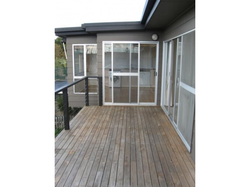 27 Grantham Rd, Batehaven NSW 2536