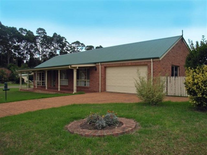 25 Melaleuca Crescent, Catalina NSW 2536