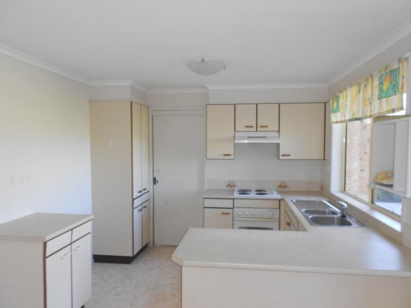 4 Kurrara Close, Malua Bay NSW 2536