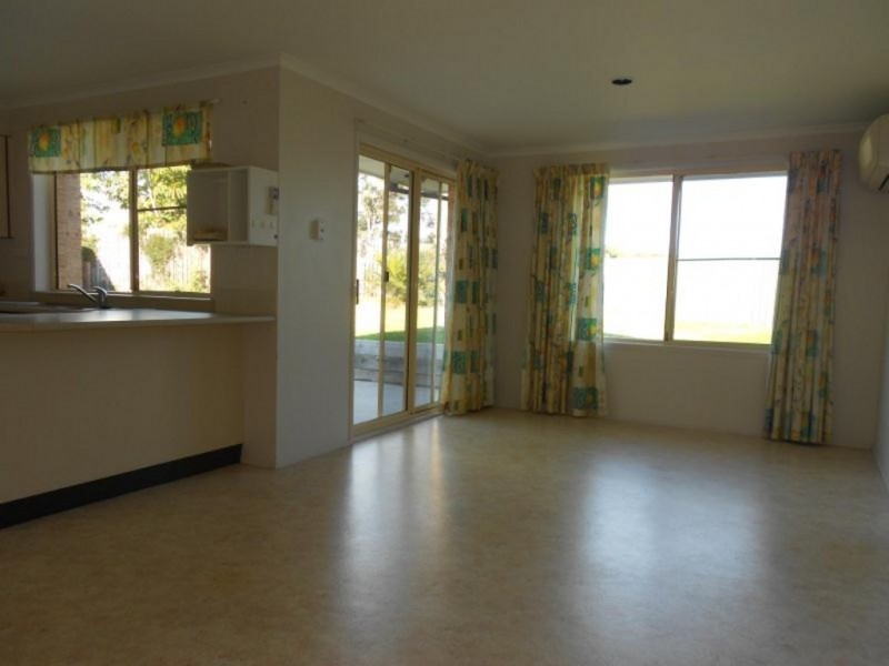 4 Kurrara Close, Malua Bay NSW 2536