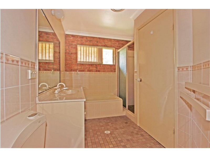 2/70 Cook Ave SURF BEACH, Surf Beach NSW 2536