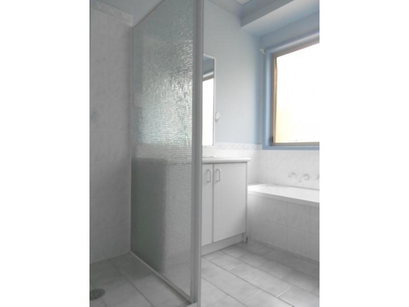 37 Karoola Crescent, Surfside NSW 2536