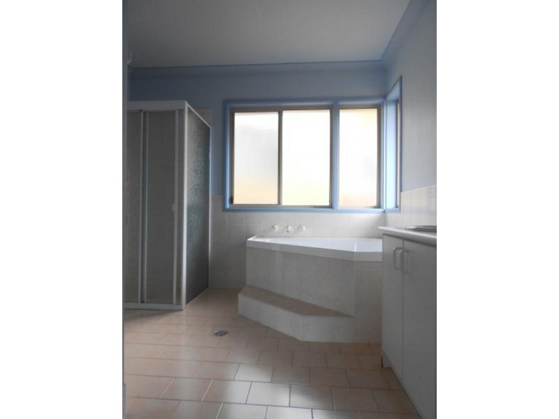 37 Karoola Crescent, Surfside NSW 2536