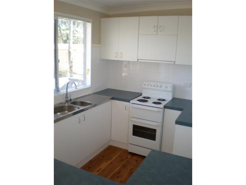 490 Beach Rd, Sunshine Bay NSW 2536